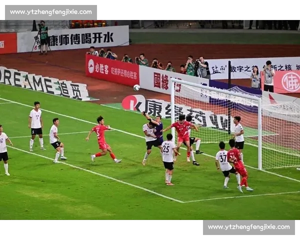 2.5 万球迷见证!连云港 1-1 绝平苏州,争议绝杀被吹引热议 2.5 万球迷见证!连云港 1-1 绝平苏州,争议绝杀被吹引热议